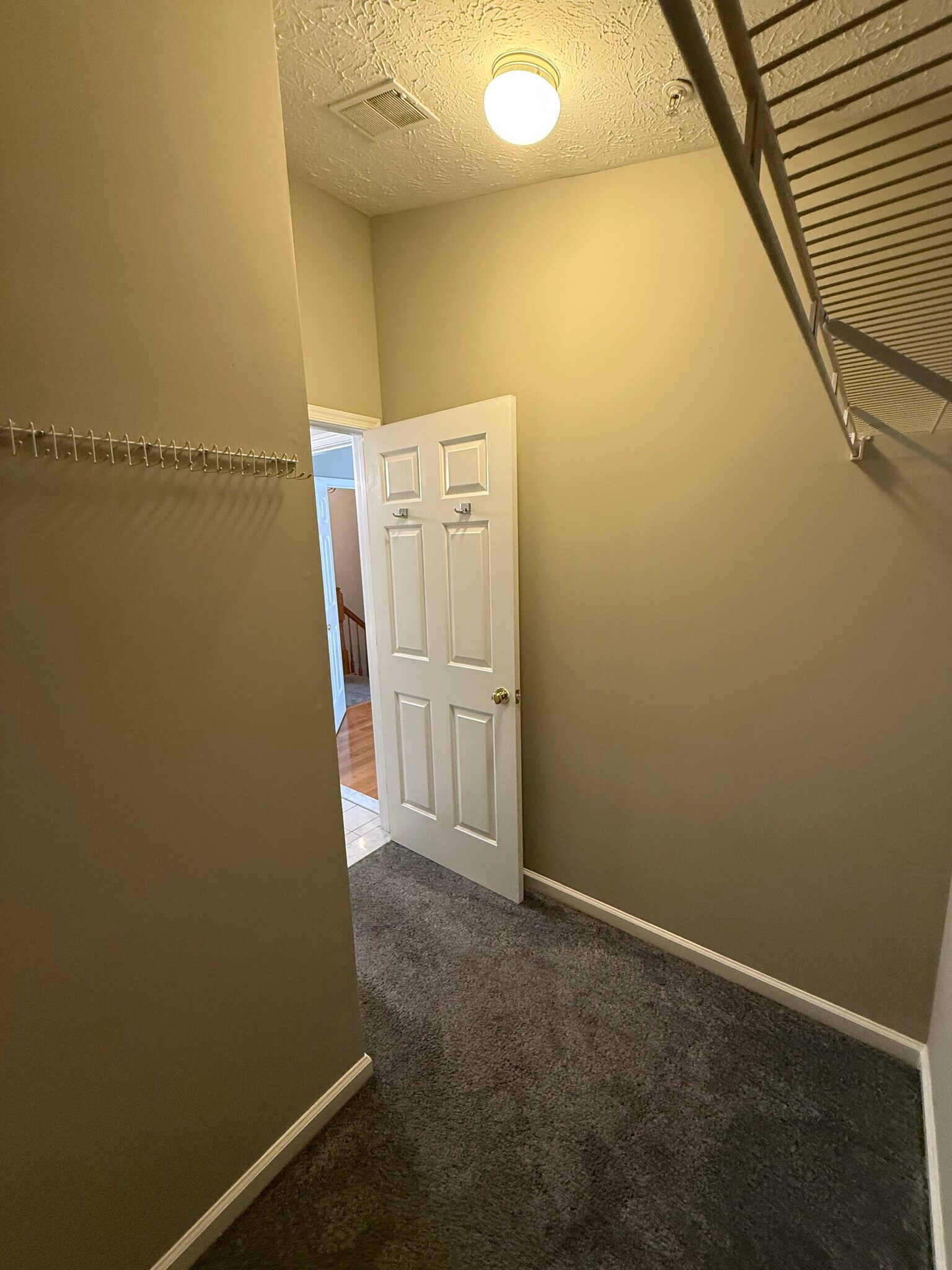 Building Photo - 6622 Cambria Ter