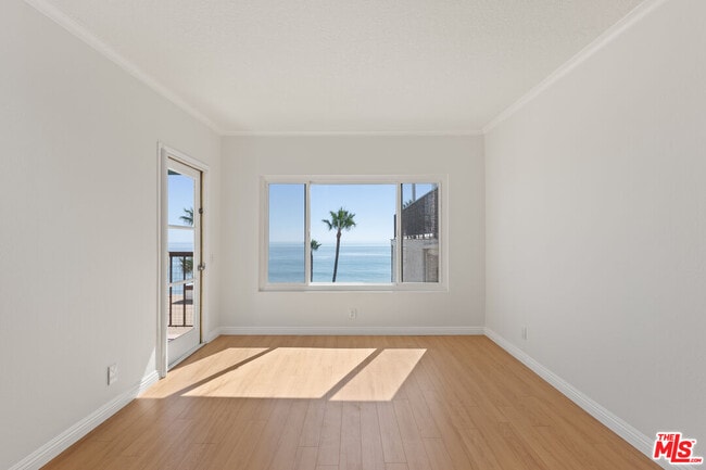 Building Photo - 26664 Seagull Way