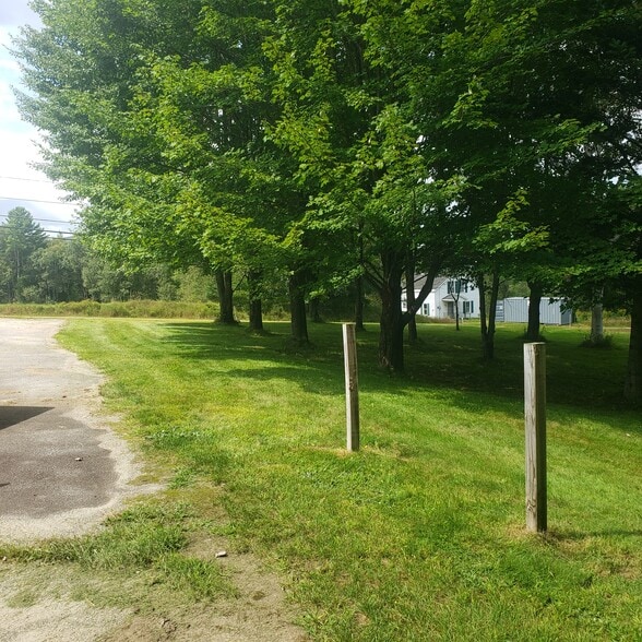 Building Photo - 162 Lancaster Rd