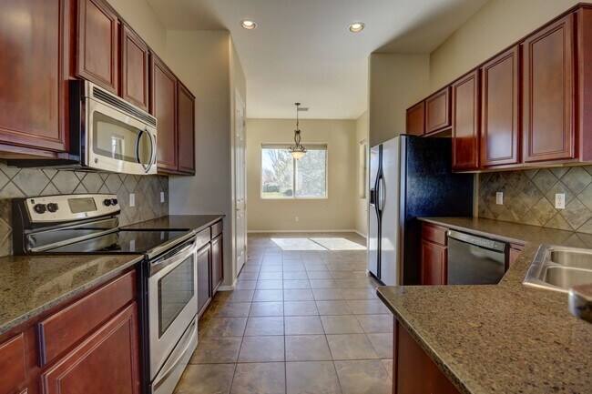 Building Photo - Granville Home for Rent!