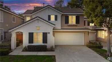 Building Photo - Stunning Aliso Viejo Pool Home 4 Bedroom