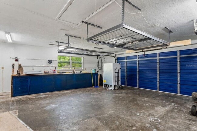 Building Photo - 20424 Marguerite Rd
