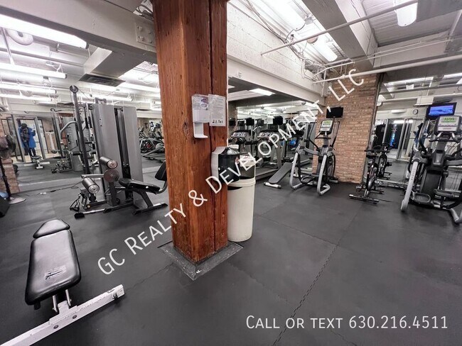 Building Photo - 540 N Lake Shore Dr
