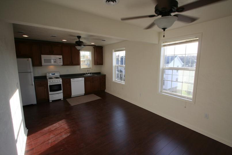 Building Photo - 331 Concord Ave