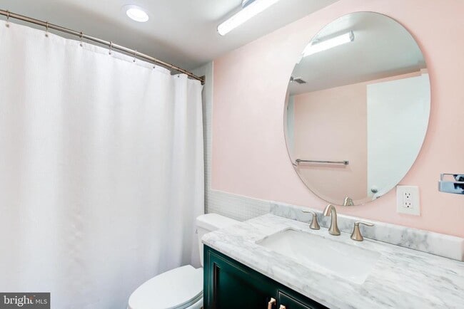 Building Photo - 490 M St SW