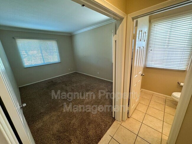 Building Photo - 31486 Pennant Ct