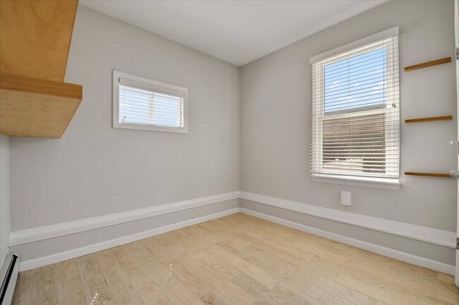 Building Photo - 25 A Gardners Ln