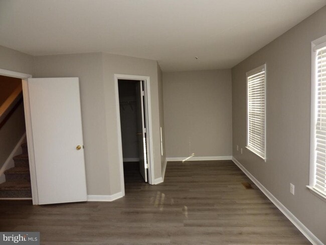Building Photo - 18024 Singing Pine Cir