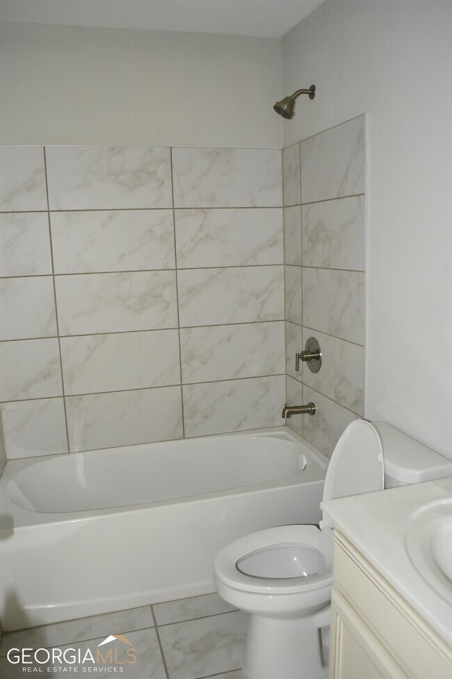 Building Photo - 4040 Bryton Trace Dr