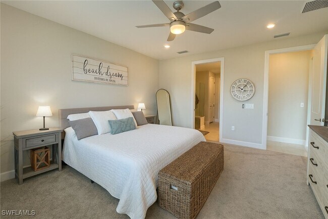 Building Photo - 20024 Hartford Blvd