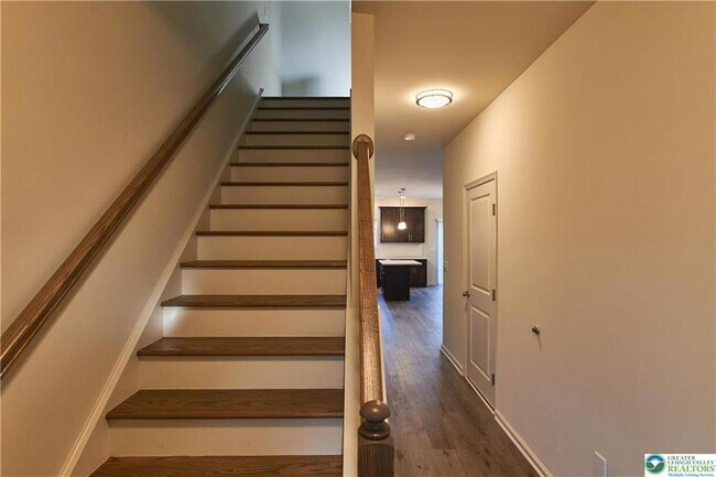Building Photo - 6653 Stein Way