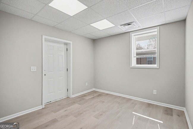 Building Photo - 3907 Lauada Dr