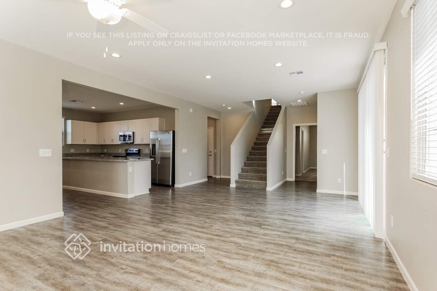 Building Photo - 5124 N 189th Glen
