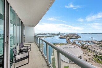 Building Photo - 888 Biscayne Blvd