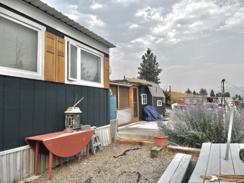 Building Photo - 9 A Barefoot springs Ln