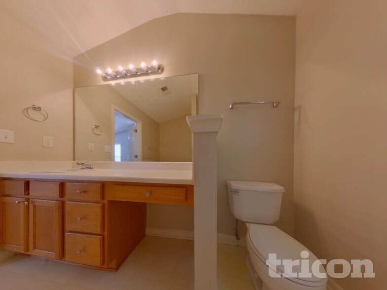 Building Photo - 7302 Silver Mine Ct