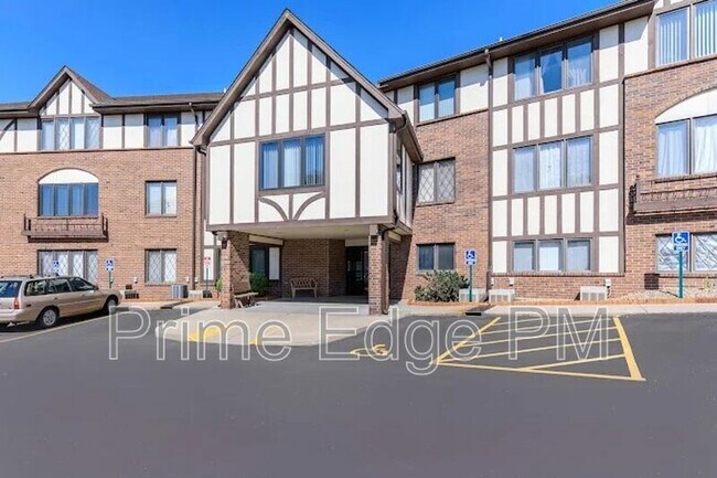 Building Photo - 1500 Knox St