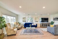 Building Photo - 4615 Armour Dr