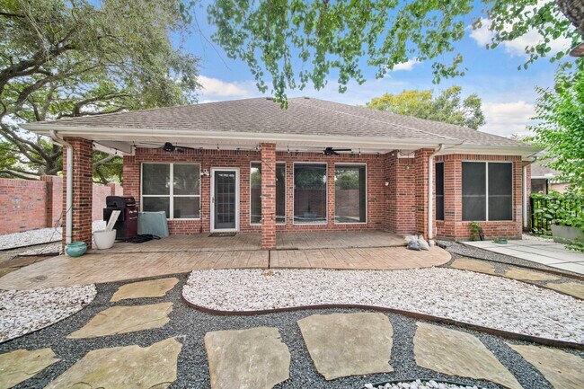 Building Photo - 6402 Parkriver Crossing