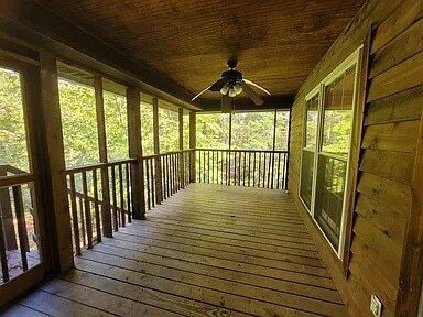 Building Photo - 235 Scenic Dr