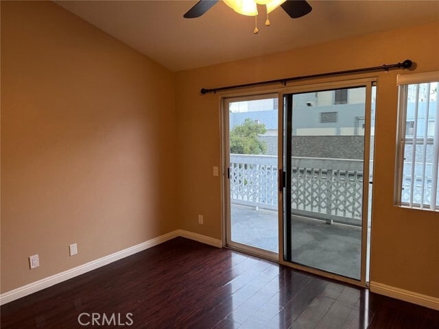 Building Photo - 13054 Sycamore Village Dr