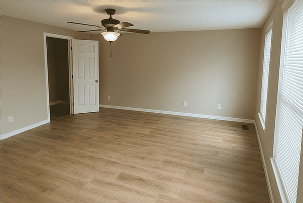 Building Photo - 389 Meadow Springs Dr