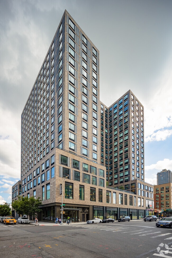 Building Photo - One East Harlem