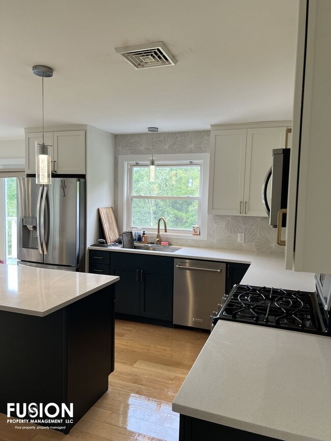 Building Photo - Beautiful Mountain Crest Home for Rent in Williston, Vermont