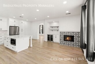 Building Photo - 1048 Sunset Crossing Point