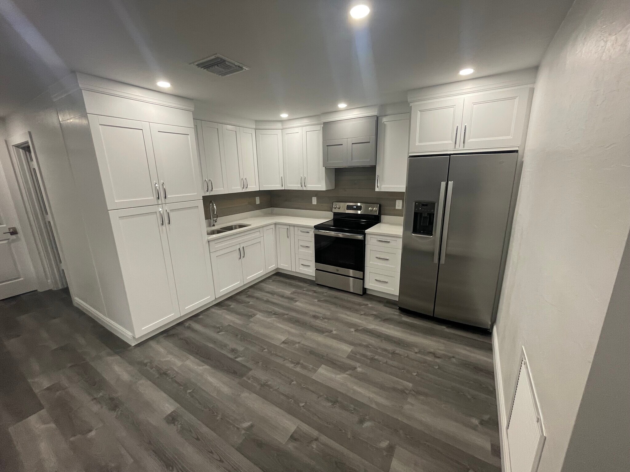 Building Photo - 3985 24th Ave SE