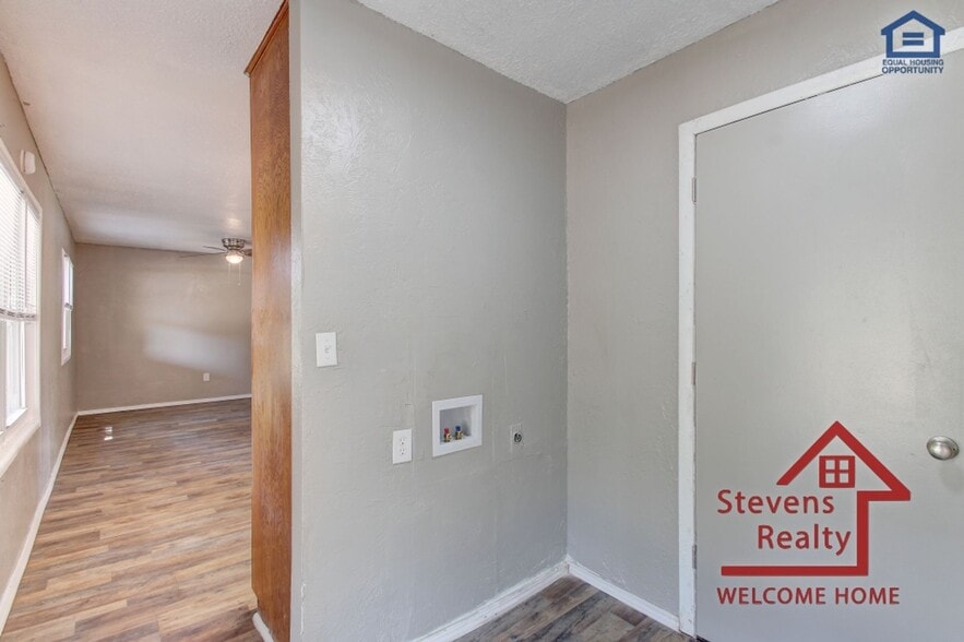 Building Photo - 2316 NW 28th St