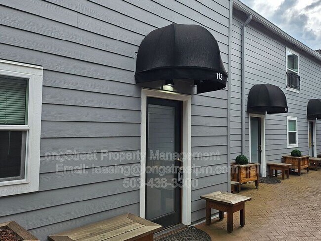 Building Photo - 20 SE 172nd Ave