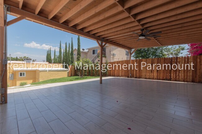 Building Photo - Beautiful Newly Renovated 3-Bedroom Home in a Prime Location