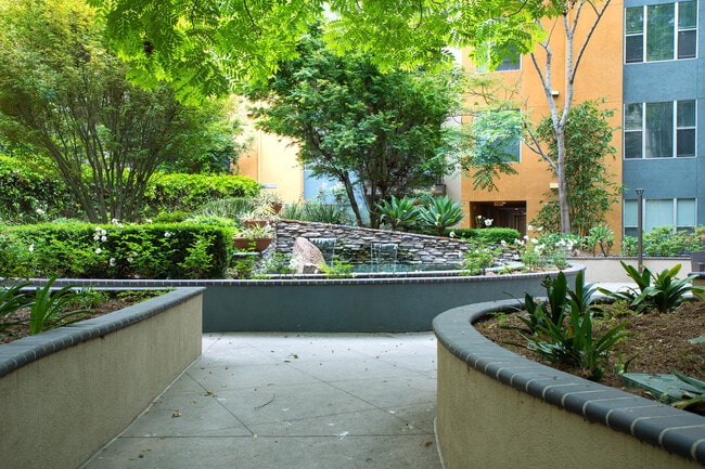 Building Photo - 5211 Pacific Concourse Dr