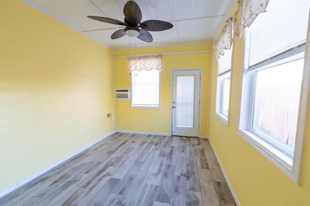 Building Photo - 208 Liberty Ln