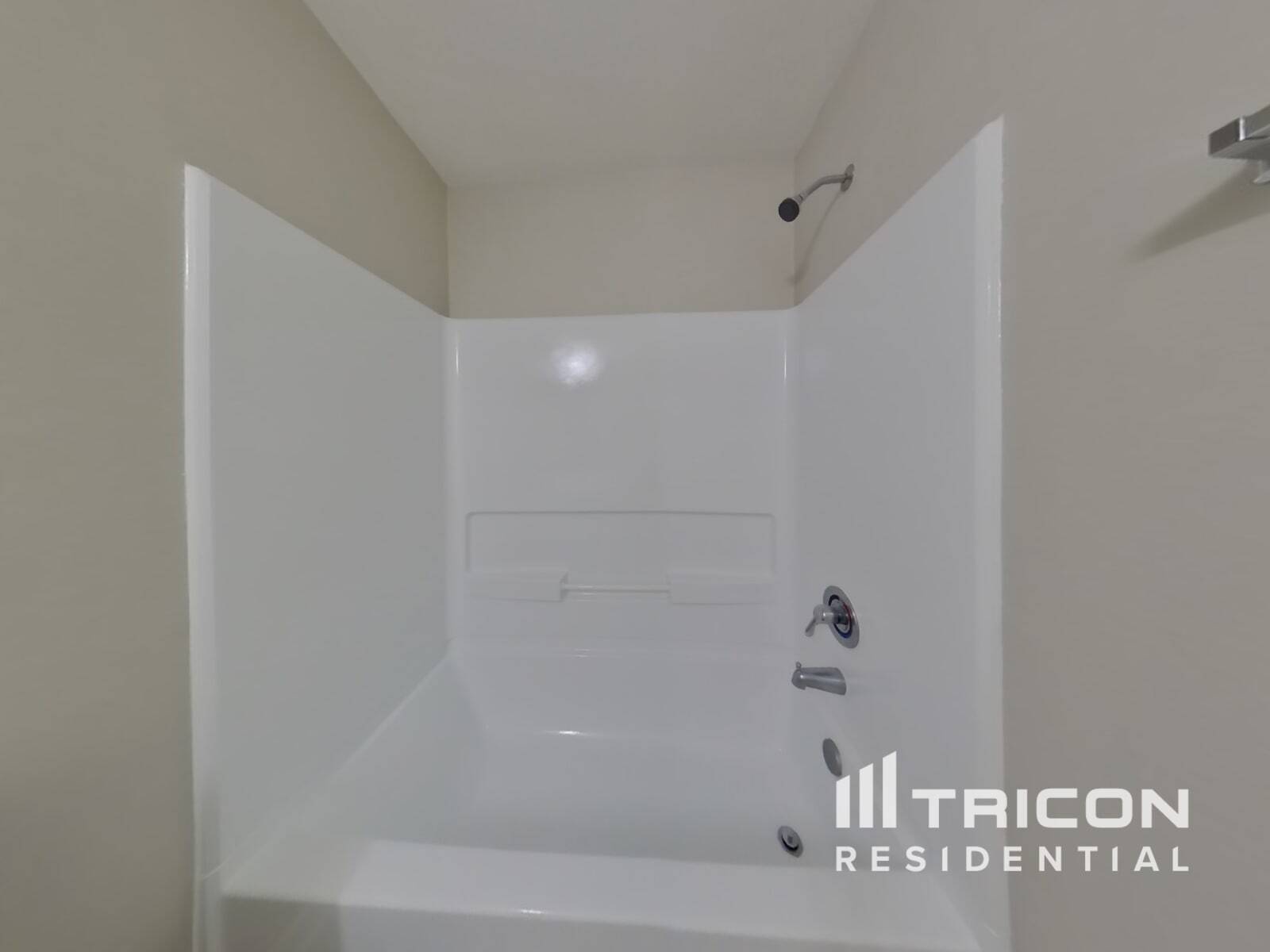 Building Photo - 4123 Pedernales River Ln