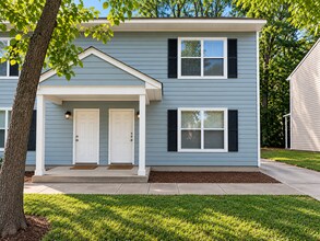 Building Photo - 600-635 Hilltop Dr