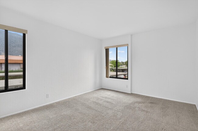 Building Photo - 1050 Ramon Rd