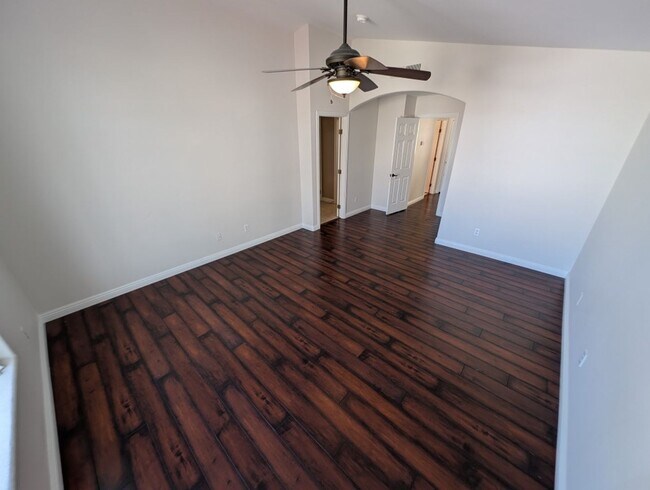 Building Photo - 8121 Riviera Beach Dr