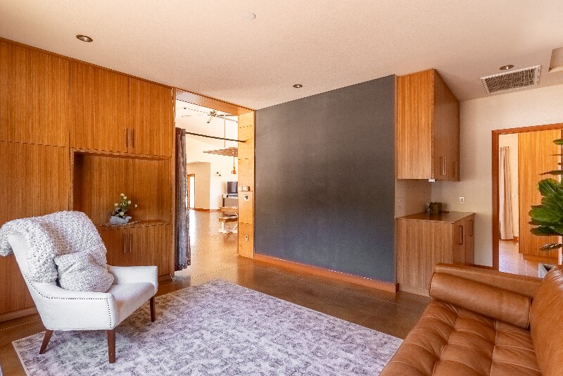 Building Photo - 9411 Vista Aleta