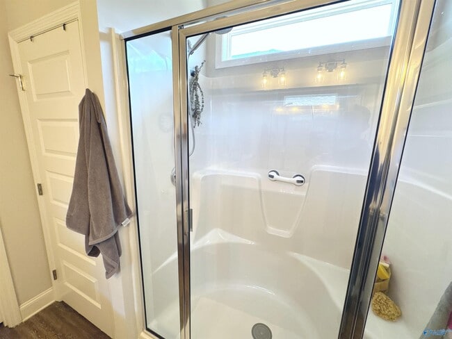 Building Photo - 12767 Tallulah Dr