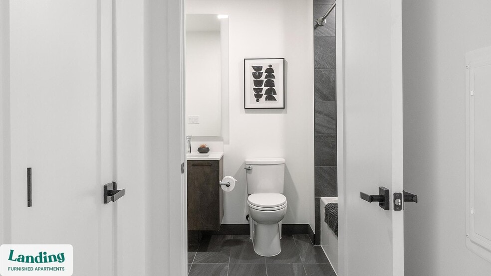 Building Photo - 632 Howard Rd SE