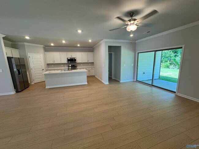 Building Photo - 15589 Ruthie Lynn Dr