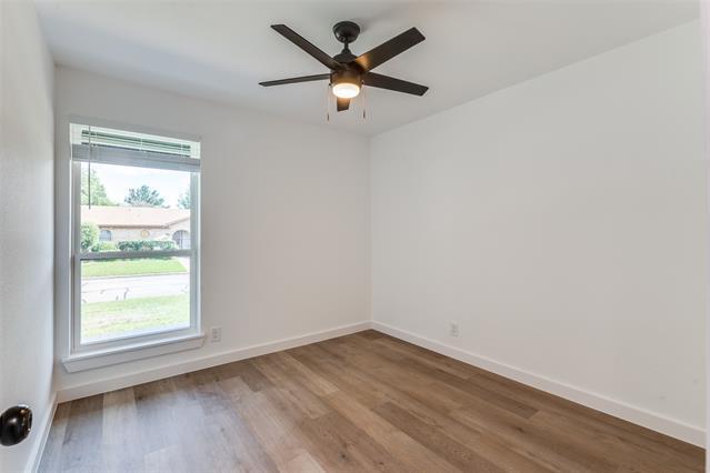 Building Photo - 1101 Spring Brook Dr