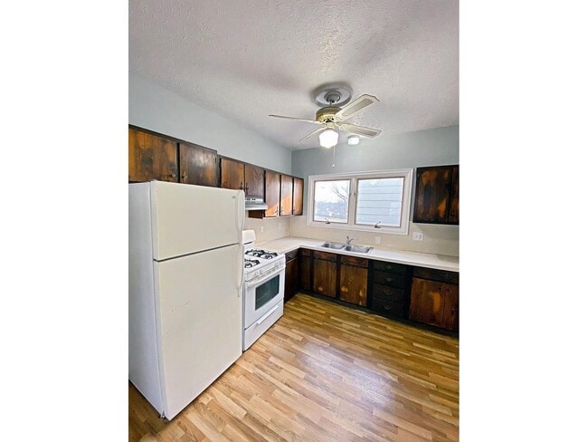 Building Photo - 4707 N 40th Ave