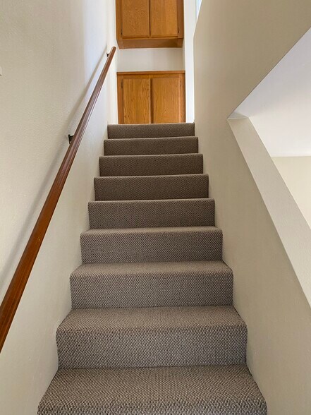 Stairs to 2nd floor - 1209 Robinson Ave