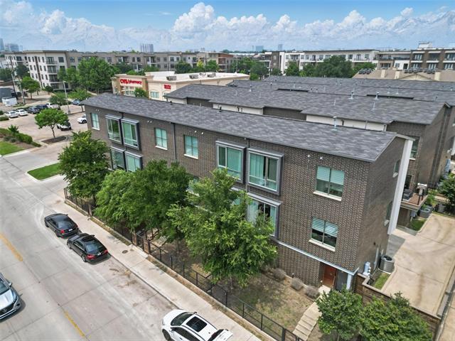 Building Photo - 2280 N Fitzhugh Ave