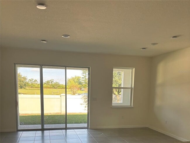 Building Photo - 4433 Small Creek Rd