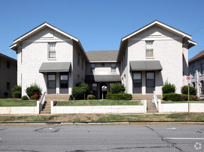 Building Photo - Ruth Apartments