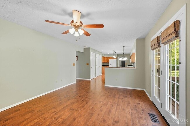 Building Photo - 6671 Foxfield Dr
